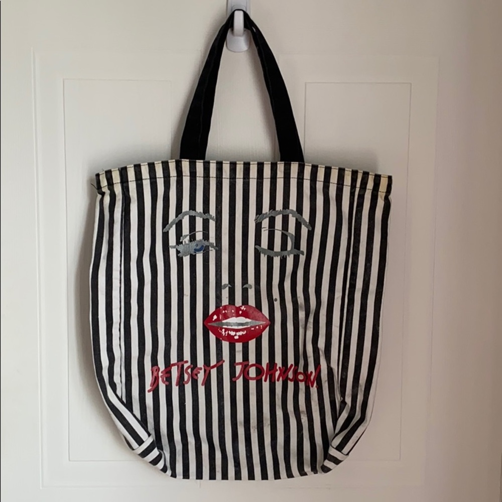 Betsey Johnson beachbag
